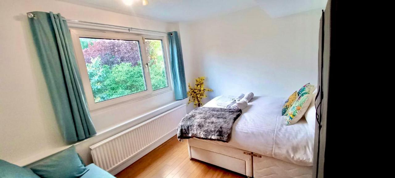 Amara House, Cambridge Villa ภายนอก รูปภาพ